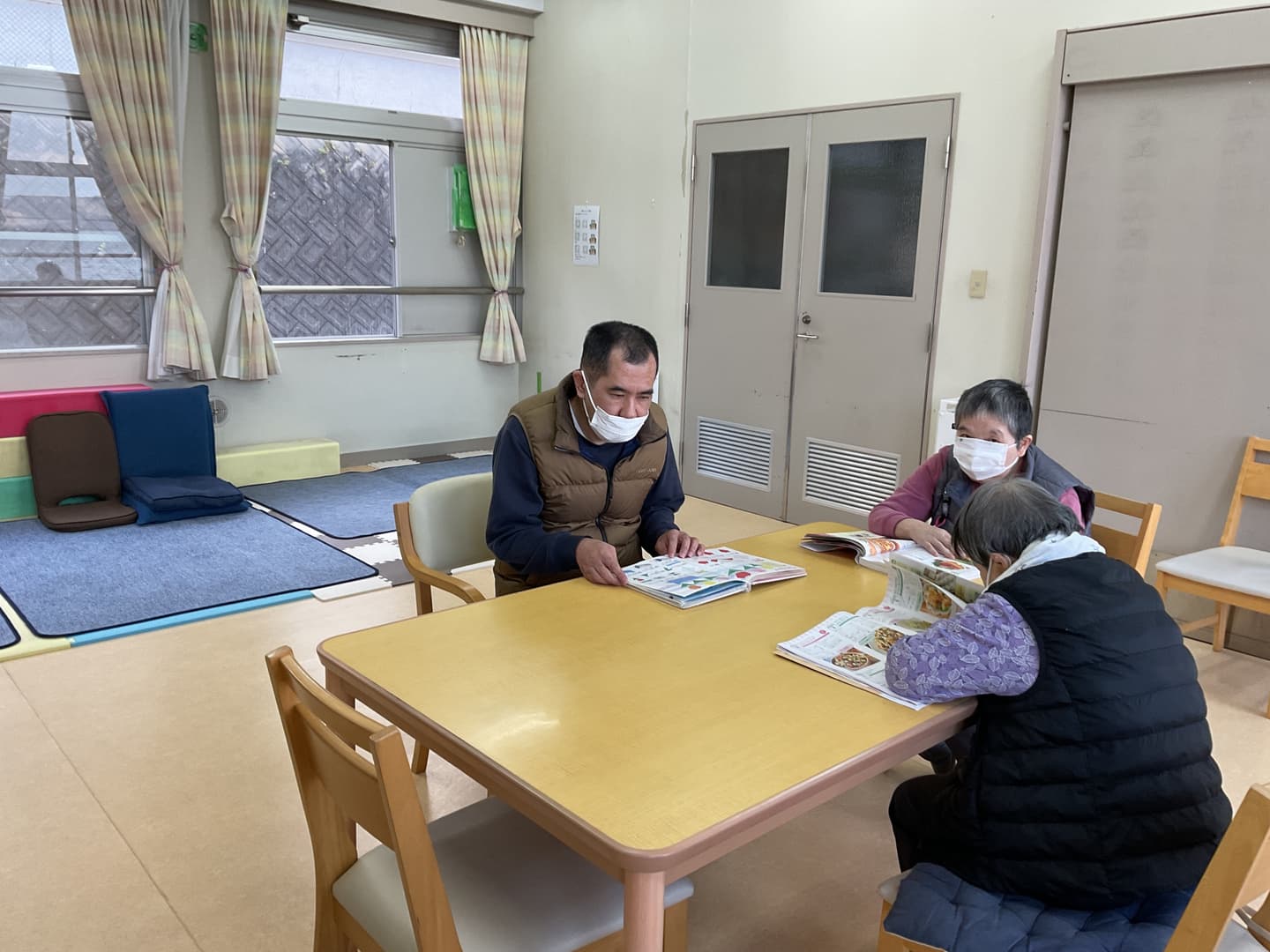 施設写真　ロビー